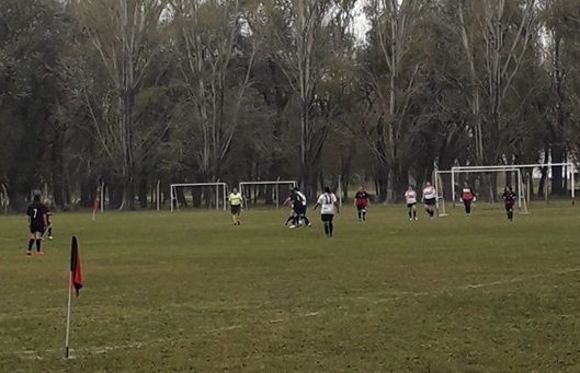 Dio inicio el torneo Clausura de la Liga Evita de Fútbol Femenino