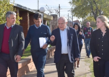 Lifschitz visitó San Genaro y recorrió obras junto a autoridades