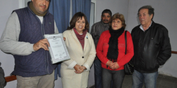 Alicia Gutiérrez y Ovidio Falco recorrieron instituciones de Irigoyen