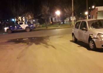 Un motociclista de Monje resultó lesionado al colisionar con un auto