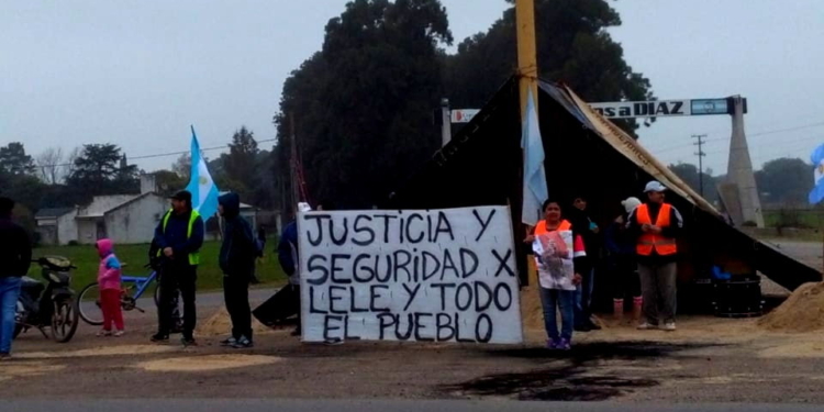 Justicia por Lele: Carpa y entrega de panfletos en Ruta 65