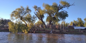 Gaboto: desalojaron de la isla a «Monchito», un puestero de 72 años