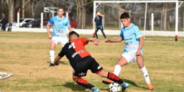 Mil personas palpitaron el clásico totorense que terminó sin goles