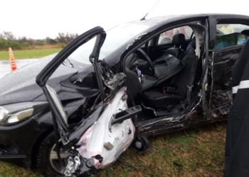 Un herido al despistar e impactar contra un guardarrail en autopista