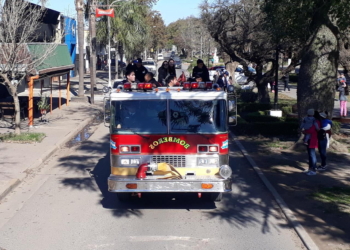 Bomberos de Maciel buscan juntar medio millón de pesos para su primera autobomba