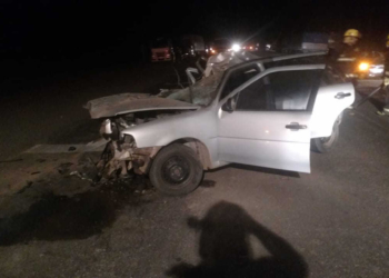 Un hombre de San Genaro falleció al impactar su auto contra un camión