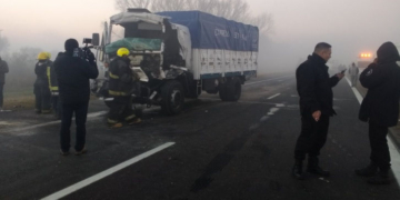 Corte total en autopista por dos accidentes con personas heridas