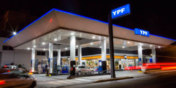 Julio comenzó con un aumento de combustible por parte de YPF