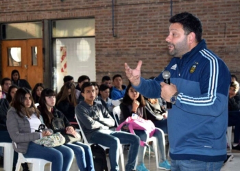 El ciclo de charlas sobre adicciones llegará a Oliveros