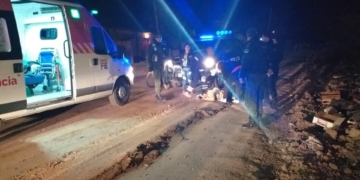 Apuñalaron por la espalda a un hombre y detuvieron al autor