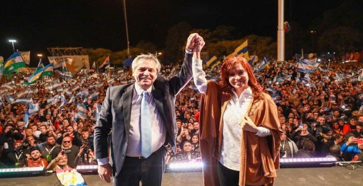 Los Fernández arrasaron en la región y el país