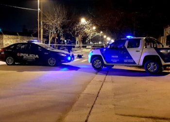Sicarios en la región: acribillaron a balazos a un hombre en su auto