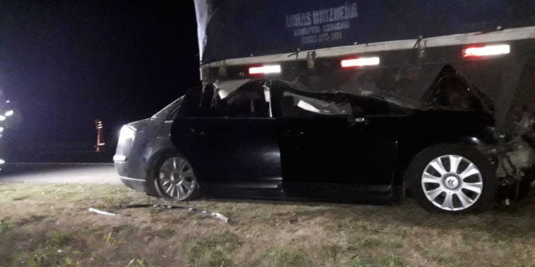 Maciel: un conductor murió tras estrellarse contra un camión
