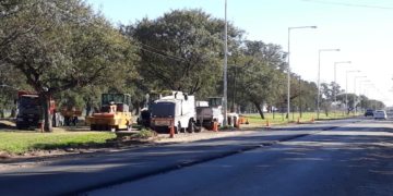 Vialidad comenzó la repavimentación de la Ruta 11 a la altura de Oliveros
