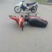 Un menor en moto resultó herido al impactar contra un auto en San Genaro