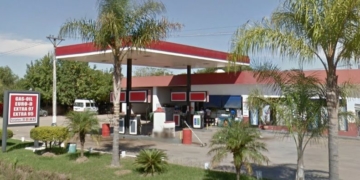 Armados y con pelucas, asaltaron una estación de servicio