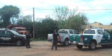 Robo en San Genaro, allanamiento, secuestro de armas y detenidos