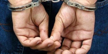 Detuvieron a un hombre que le disparó a otro e intentó herir a su pareja e hijos