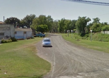 Maciel: perdió el control de su moto e impactó contra un poste de alumbrado público