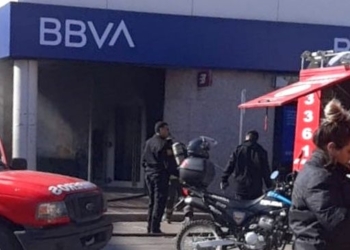Un incendio dentro del Banco Francés causó temor en San Lorenzo