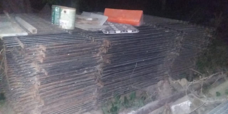 Recuperaron 45 rejas de caño robadas de un parque municipal