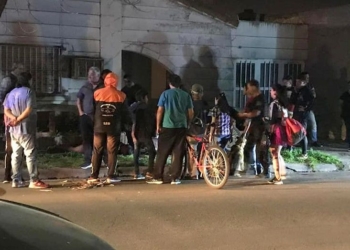 Vecinos retuvieron a un ladrón de 14 años hasta la llegada de la policía