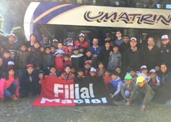 Niños del Club Alba y Maciel visitaron el estadio de Newell’s invitados por la filial local