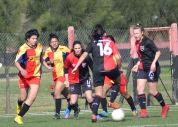 Con dos goles de Lara López, Newell’s venció 18 a 1 a Defensores Unidos