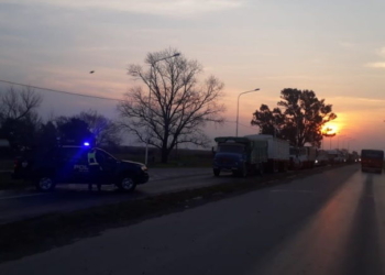 Tras 23 horas, liberaron la Ruta 91: dos choferes siguen graves