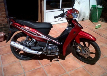 Robaron una moto en Maciel y apareció a la vuelta de la Comisaría