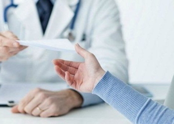 La médica de Maciel denunció penalmente a la mucama que falsificaba su sello y firma