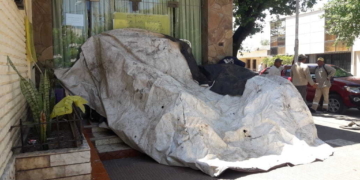 Maciel: empleados comunales bloquearon el ingreso con basura e impedirán la entrada de Marucco