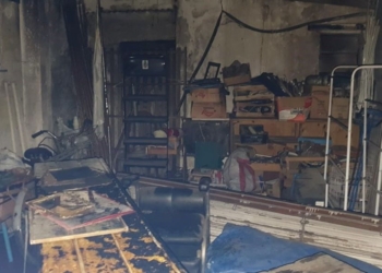 Un feroz incendio causó graves daños en una vivienda