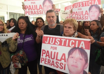 Caso Perassi: comienza la revisión del fallo junto a tres días de vigilia