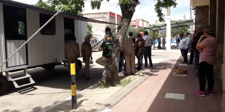Trabajadores de la Comuna de Maciel cortarán la autopista el lunes