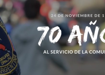 Bomberos de Gálvez festejan sus 70 años con toque de sirena, acto y desfile de móviles