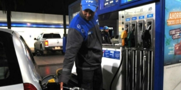 Prevén un nuevo aumento de combustibles para el fin de semana