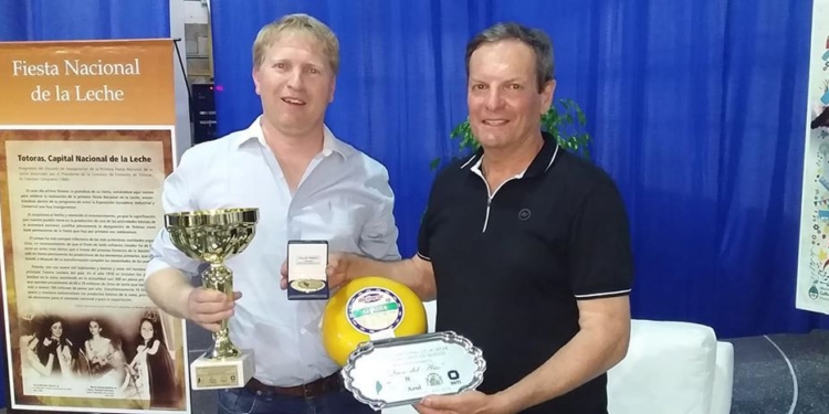 Un totorense se llevó el premio mayor tras crear «el queso del año»