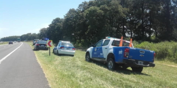 Hallaron un cuerpo sin vida a la vera de la autopista