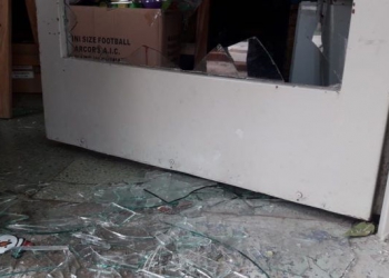 Tiene 16 años, rompió un vidrio con intenciones de robo y terminó en el hospital