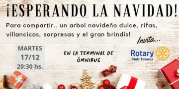 Totoras comienza a recibir la navidad con Villancicos, regalos y brindis