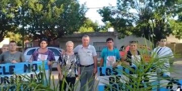 En un sentido homenaje, Carrizales reconoció la lucha de los padres de Paula Perassi