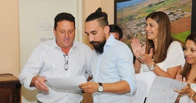 Calvet asumió un nuevo mandato en Barrancas y Regis lo hizo por la minoría