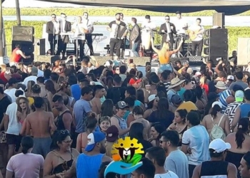 Puerto Aragón inauguró la temporada a pura cumbia y sol
