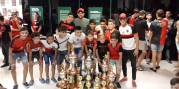 Se entregaron los premios a las categorías campeonas de la Liga Totorense