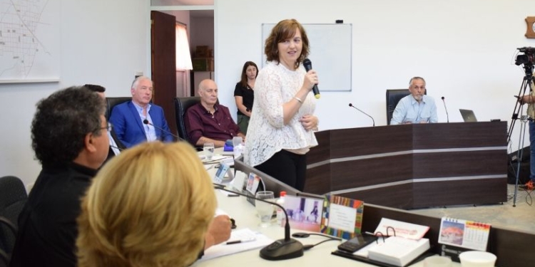 Guadalupe Lanatti asumió como primera mujer intendenta de Totoras