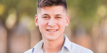 Presidente de la región y su comisión rechazaron el aguinaldo y recortaron gastos