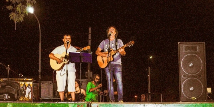 Andino: segundo «Encuentro en la plaza» con shows y artesanos