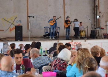 Andino convoca a artistas y feriantes para futuros eventos