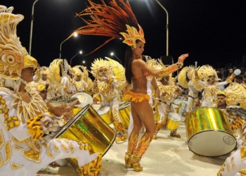 Anunciaron los shows para los carnavales de Monje